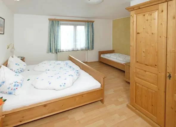 Bauernhof Serner Farm stay *