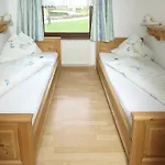 Bauernhof Serner Farm stay Molln
